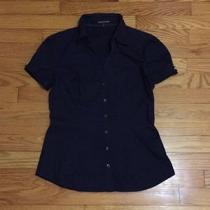 Short sleeve button down
